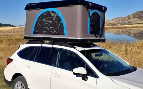 Silverwing rooftop tent                           