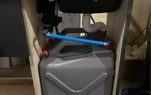Camper Build - pull out seat and kitchen cabinet