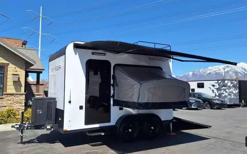 2025 RAYNGER 7x13 off road toy hauler camper