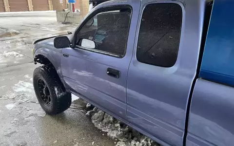 1999 Toyota Tacoma