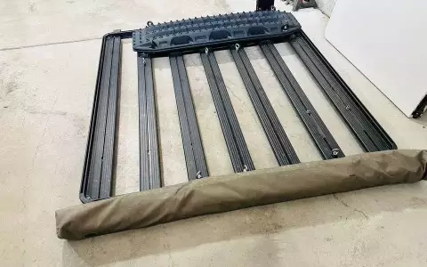 Front Runner Slimline II Load Bed Rack