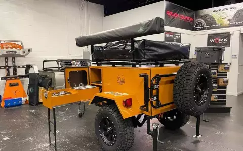 CanyonLand Coach overland rooftop tent trailer