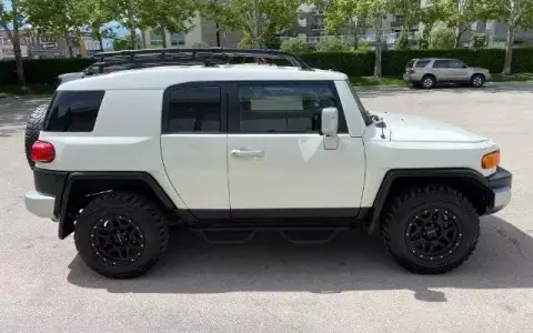 2011 Toyota FJ Cruiser