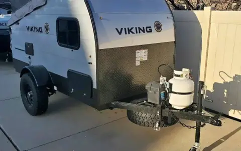 2021 Coleman Viking 9.0 tear drop trailer