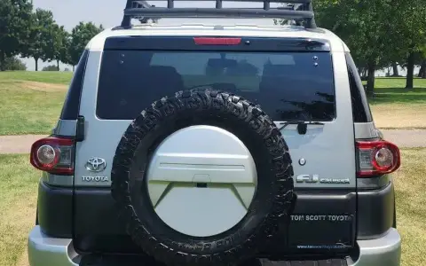 2021 Toyota FJ Cruiser