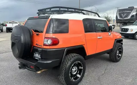 2013 Toyota FJ Cruiser