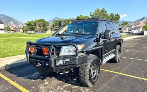 2015 Toyota Land Cruiser