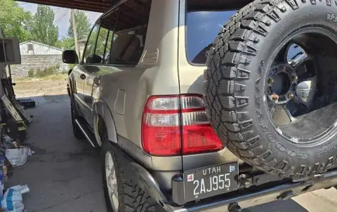 2004 Toyota Land Cruiser