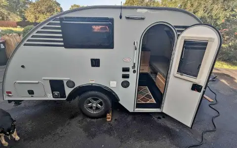 Little Guy Micromax tear drop camper