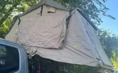 Smittybilt Overland Rooftop Tent