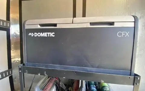 Dometic CFX 3 95DZ Refrigerator