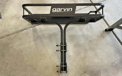 Garvin swing away tire carrier rack