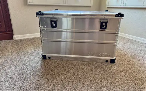 Zarges Aluminum Case With Wheels