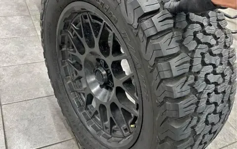 KMC Wheels 20 inches BFGoodrich R20