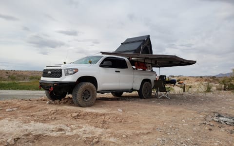 2019 Toyota 4x4 Tundra Truck *Fully Stock Overland