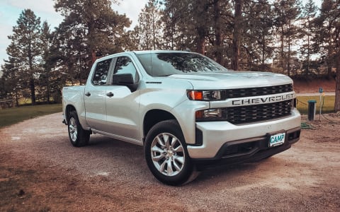 2021 Silverado with XL comfy rooftop tent kitchen 