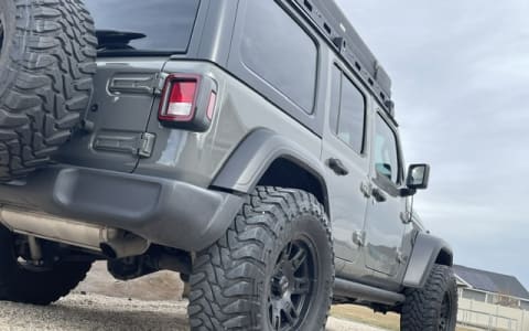 Jeep Wrangler Overland - 25 Min. Jump from SLC Int