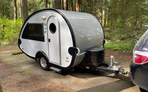 Teardrop trailer - fun, lightweight getaway!