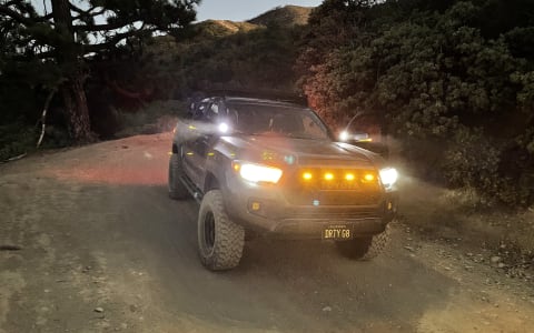 VIDA LIBRE!!! | Tacoma 4x4 Overlander With Gear!