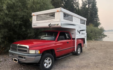 2021 Northstar Truck Camper