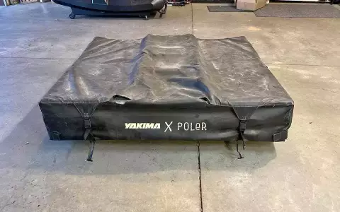 Yakima rooftop tent