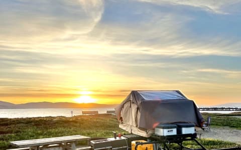 Ultralight Camping Trailer with 4 People Tent & Po