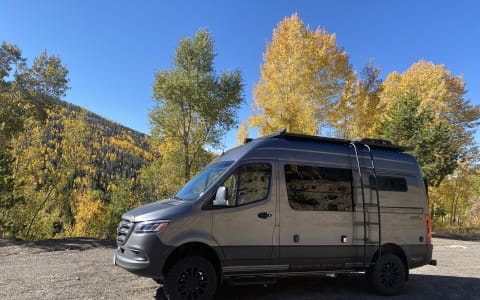 Free Bird: 2022 Storyteller Overland Stealth Mode 