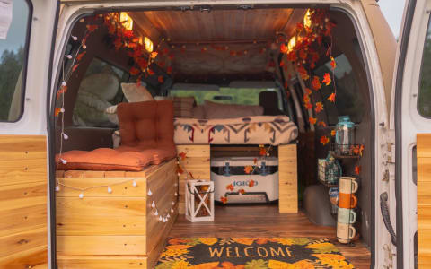 Autumn Breeze Voyager - Cozy Cedar Camper Van