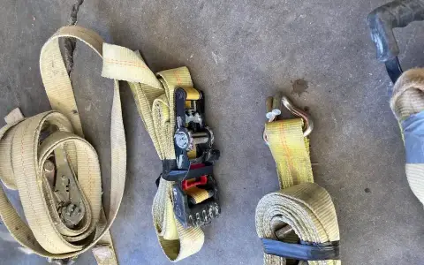 Tow straps and chains