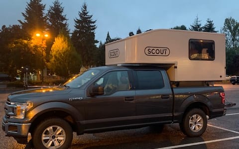 Truck Camper. great for cold/ snow! 4x4 no hookups