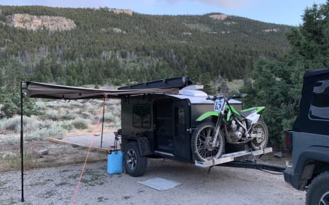 2019 Hiker Trailer Mid Range Camper with roof rack