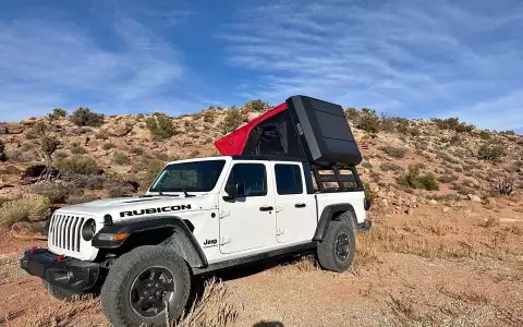 Rooftop tent and rack